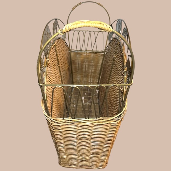 Vintage Wicker Magazine Rack with Brass Safari Animal Design - Picture 6 of 8